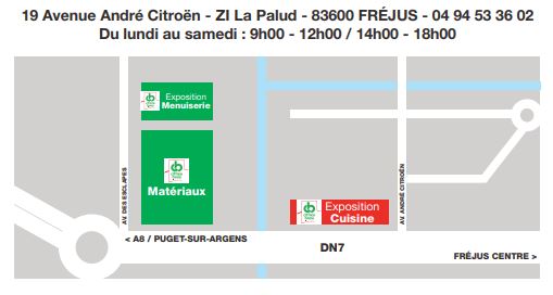 villa entourée d'arbres